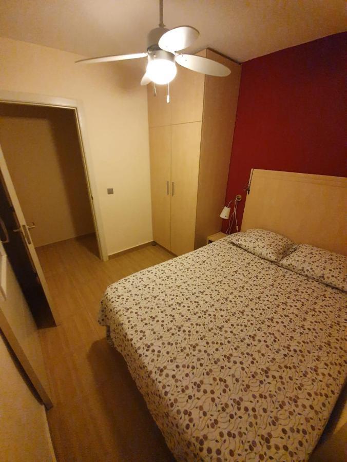 Room In Benidorm Downtown En Piso Compartido Alicante Esterno foto